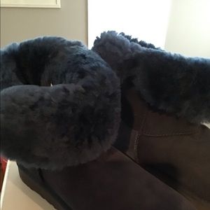 Ugg’s navy blue boots